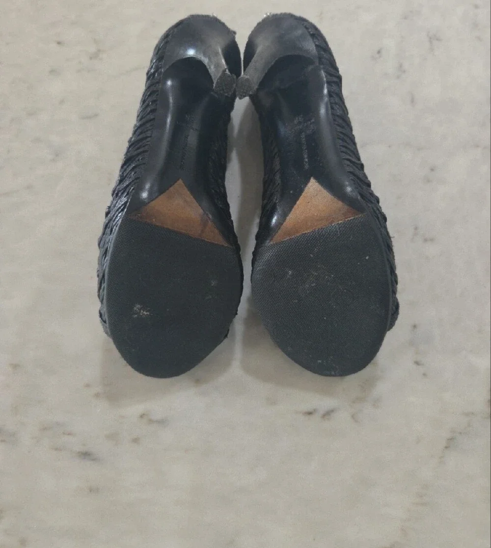 Tabitha Simmons Woven Peep-Toe Women’s Heels in Black